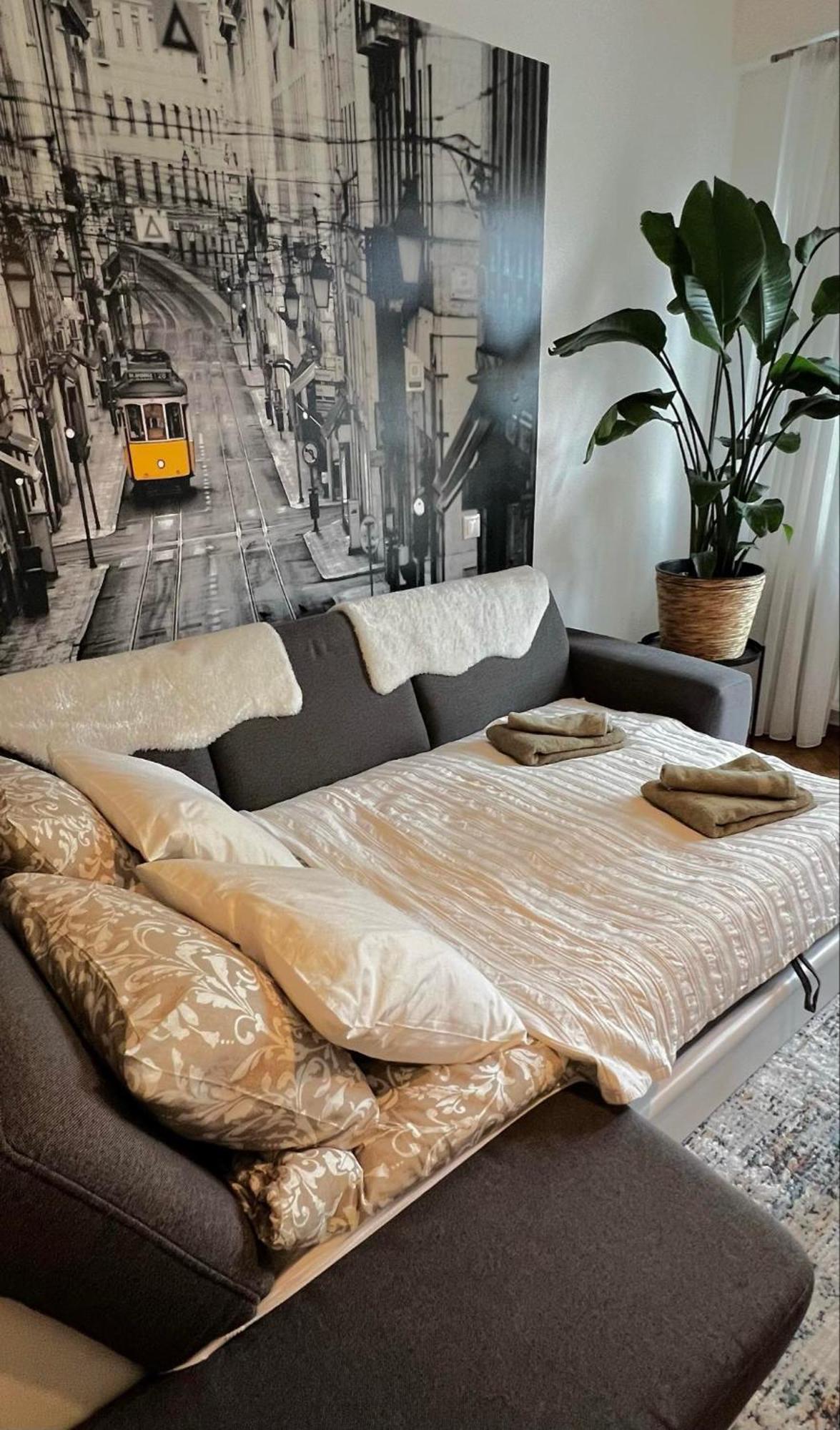 West Budapest Apartman ภายนอก รูปภาพ